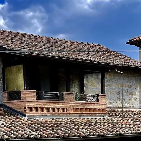 Mazzetti Country House-vita In Campagna Con Giardino * Vimignano-Chiesa