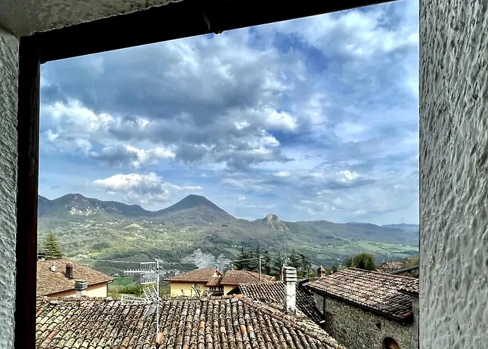 Mazzetti Country House-vita In Campagna Con Giardino