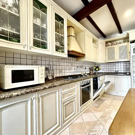 Mazzetti Country House-vita In Campagna Con Giardino Vila