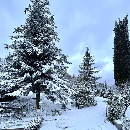 Mazzetti Country House-vita In Campagna Con Giardino Vimignano-Chiesa