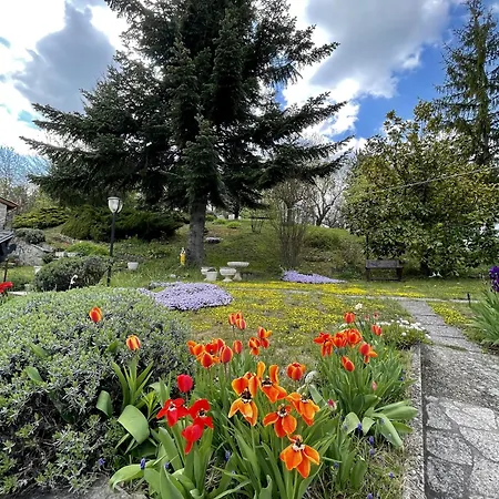 Mazzetti Country House-vita In Campagna Con Giardino * Vimignano-Chiesa