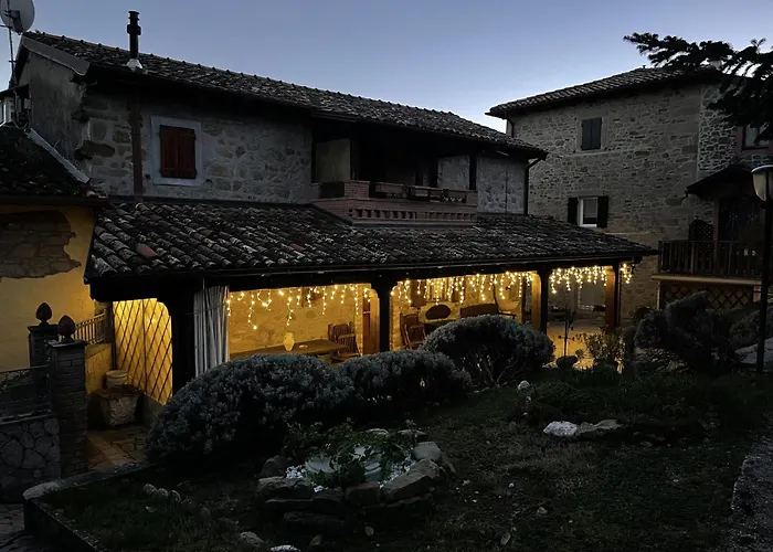 Mazzetti Country House-vita In Campagna Con Giardino Vimignano-Chiesa