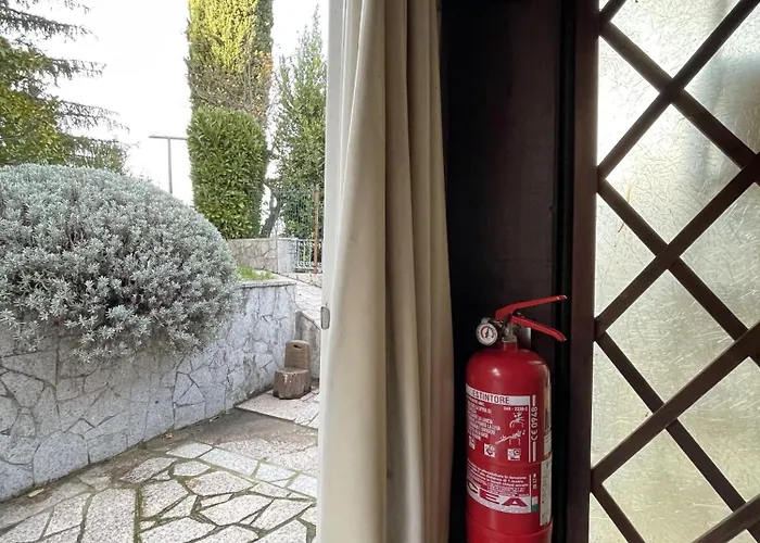 Mazzetti Country House-vita In Campagna Con Giardino * Vimignano-Chiesa