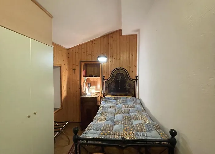 Вилла Mazzetti Country House-vita In Campagna Con Giardino