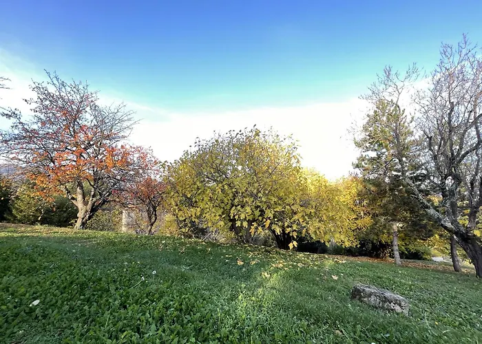 Mazzetti Country House-vita In Campagna Con Giardino *